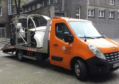 Baumaschinen-Transport mit dem Autotransporter